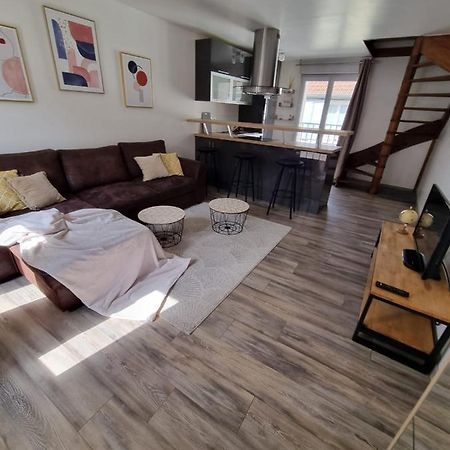 Duplex 40M2 Cocooning Coeur De Ville Avec Parking Neauphle-le-Château Екстериор снимка