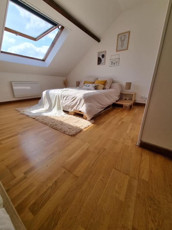 Duplex 40M2 Cocooning Coeur De Ville Avec Parking Neauphle-le-Château Екстериор снимка